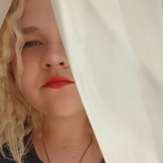 Алина Анисимова